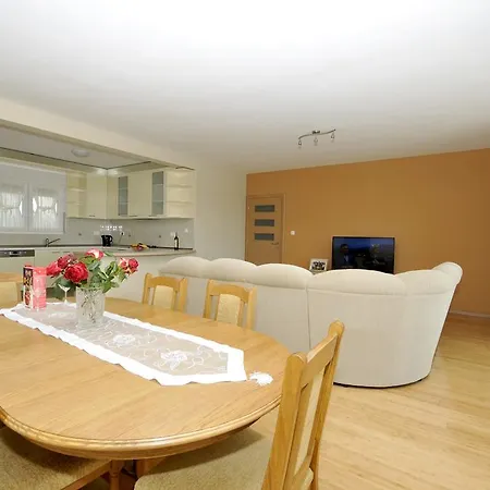 Apartament Ana Plano