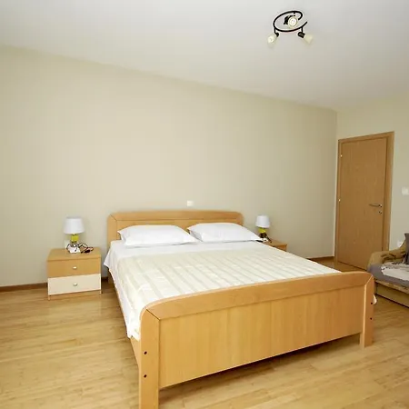 Apartament Ana Plano
